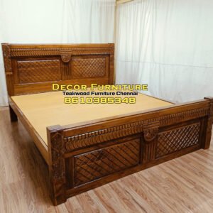 Grand model Full Teakwood Cot Queen size